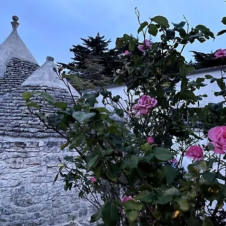 Trullo Della Balena *